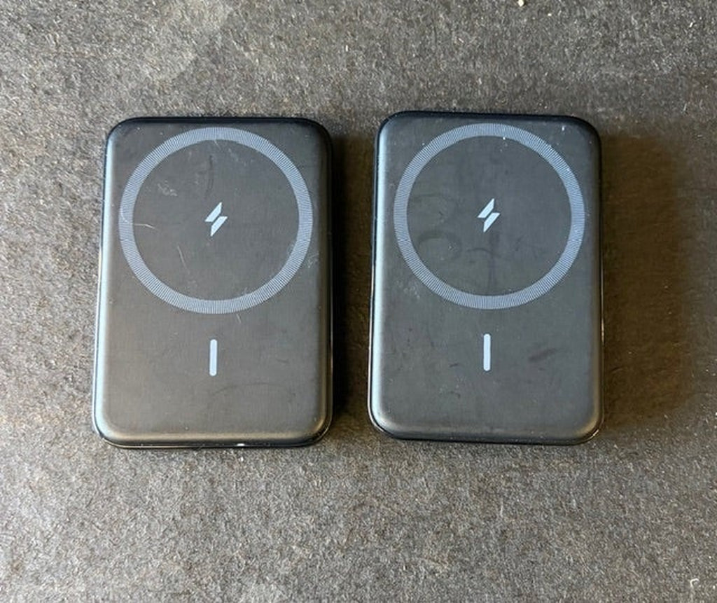 Anker MagGo Magnetic Power Banks 2 pk - No Cords - No Box