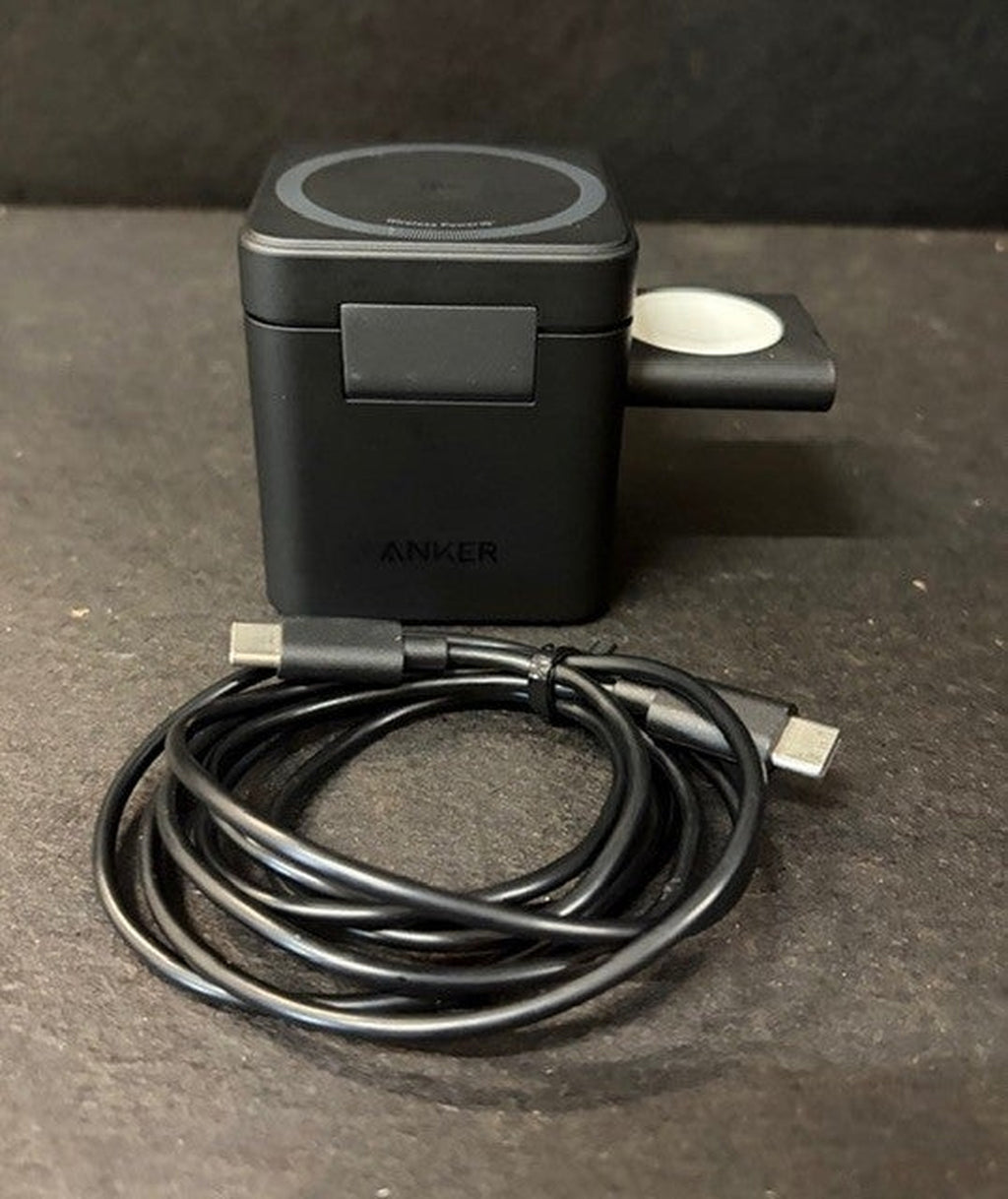Anker 3-in-1 cube wireless magsafe charger