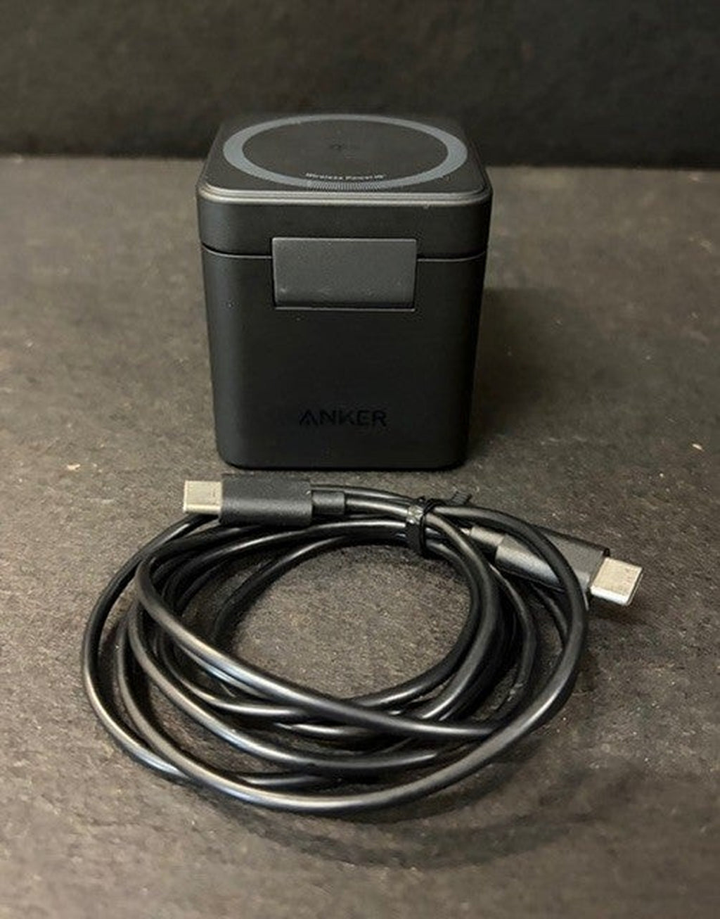 Anker 3-in-1 cube wireless magsafe charger