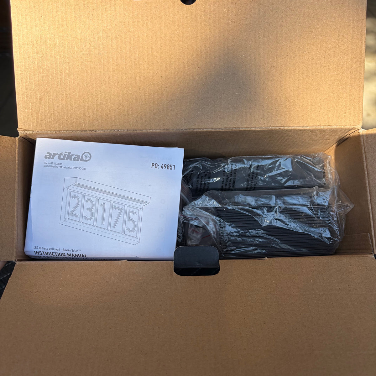 Artika Bowen Solar LED Address Wall Light