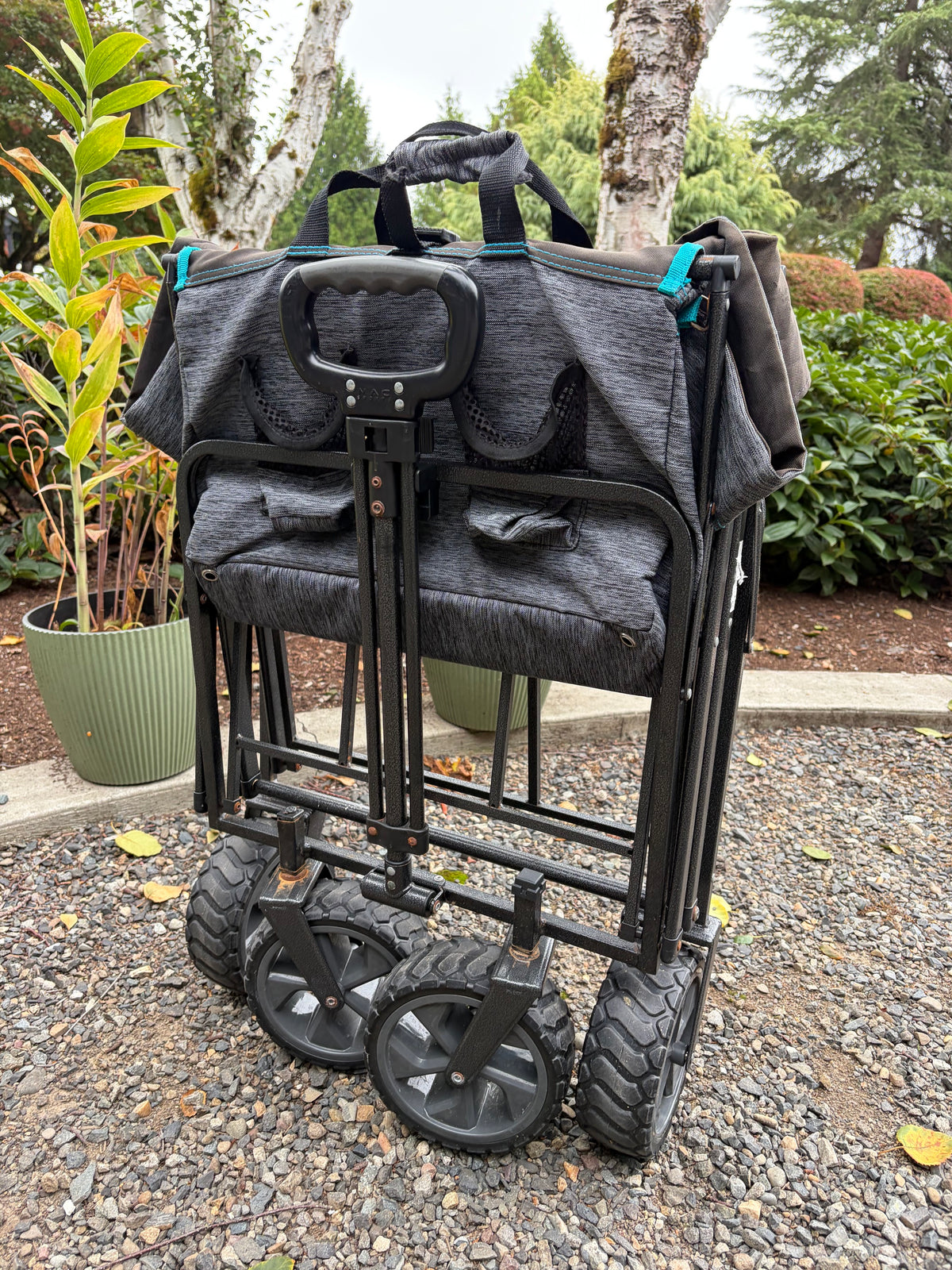 Mac Sports XL Folding Wagon - Gray/Blue - USED