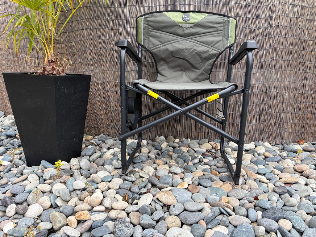 Timber Ridge Director’s Chair with Side Table