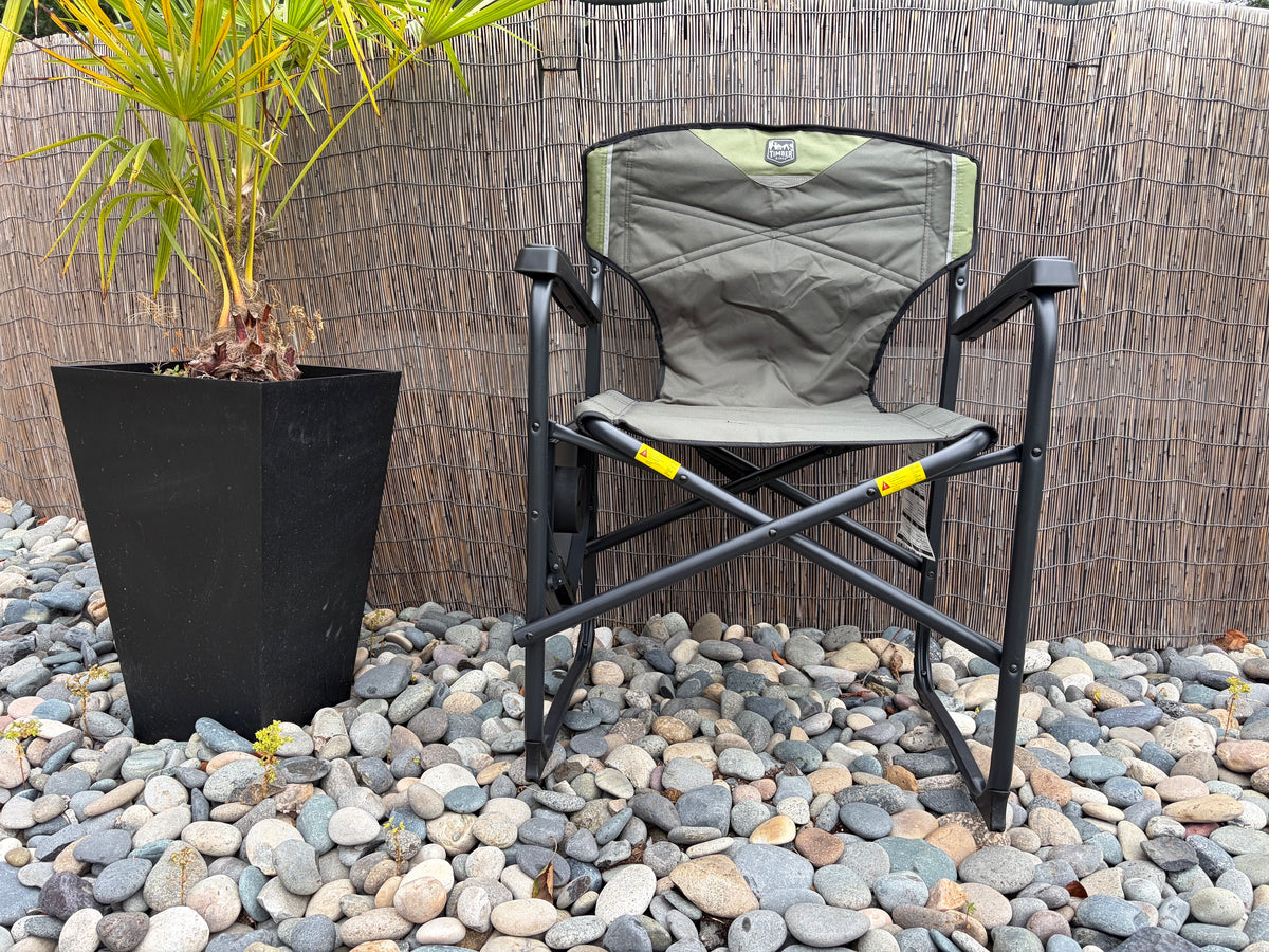 Timber Ridge Director’s Chair with Side Table