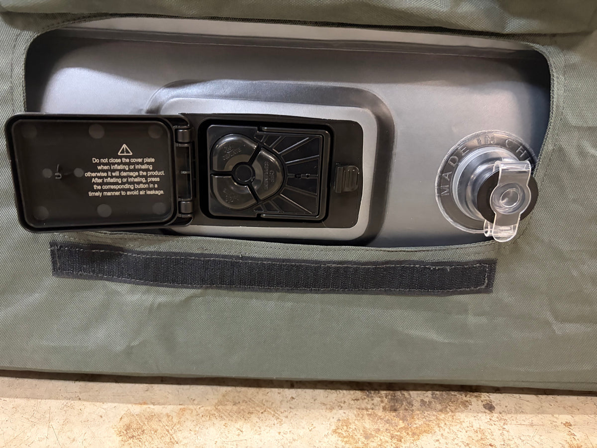 Pittman Outdoors Portable Inflatable Couch with Built-In Rechargeable Pump