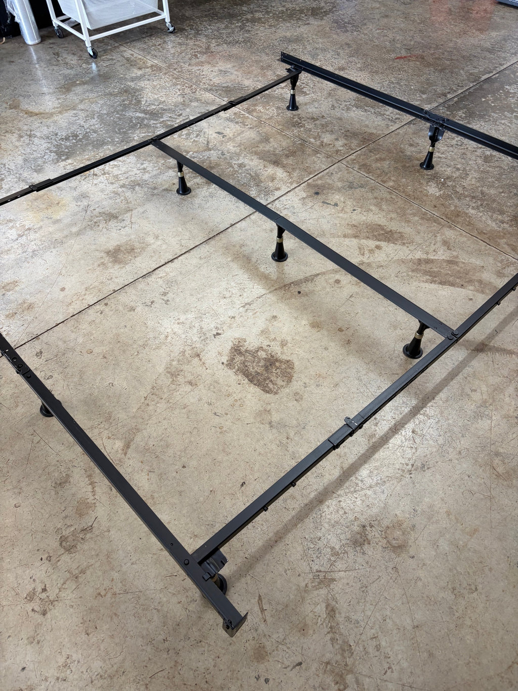 E3 Premium Universal Heavy-Duty Metal Bed Frame
