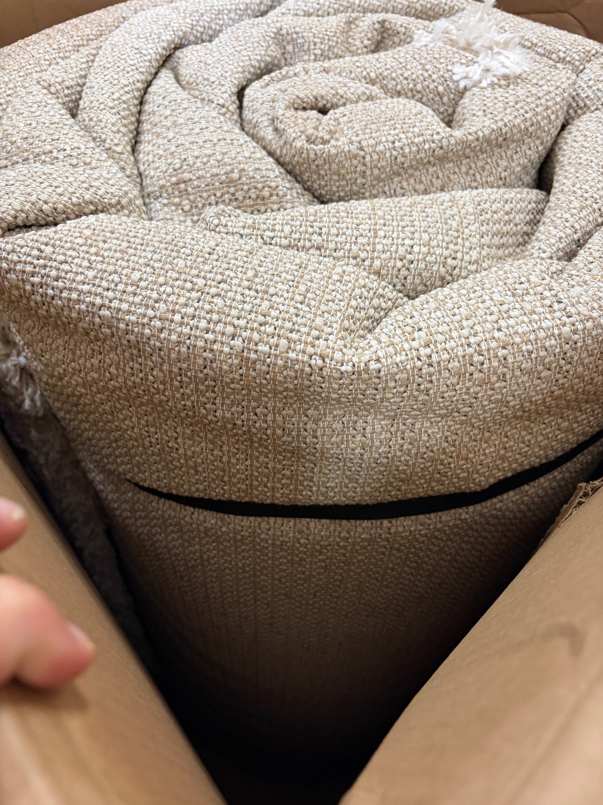 Thomasville Marketplace Luxury Shag Area Rug, Cream, 9 ft. 5 in. x 13 ft.