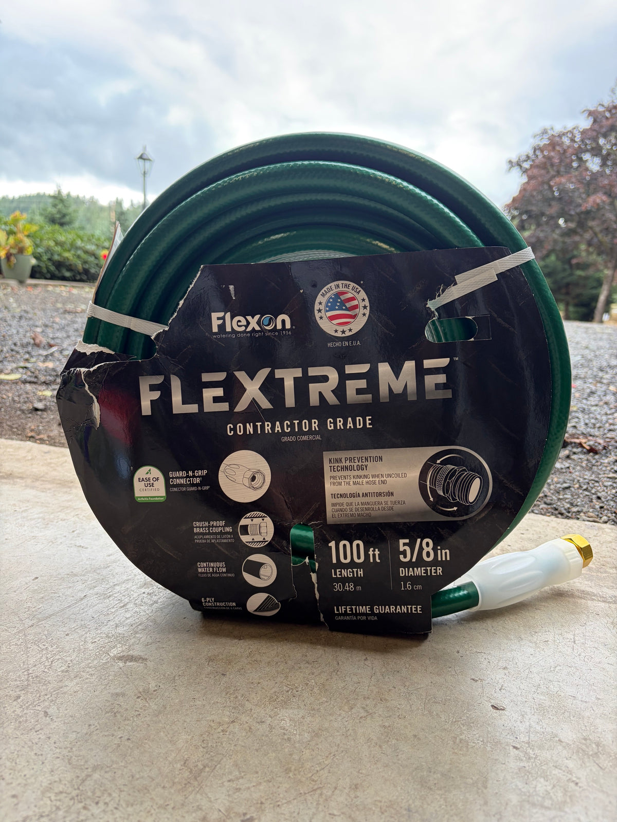 Flexon Flextreme Contractor Grade Garden Hose - 5/8 in. x 100 ft. - Green
